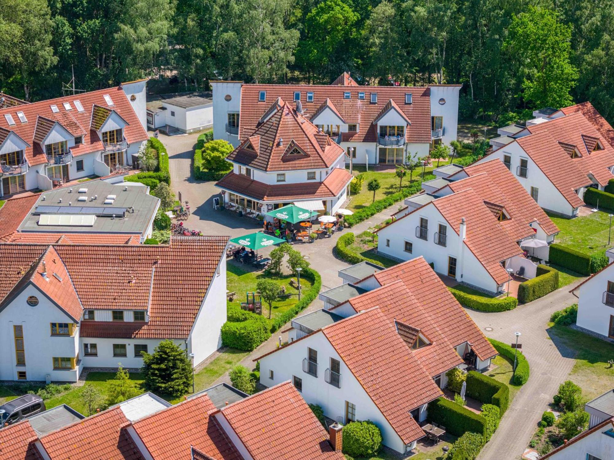 Ferienpark Freesenbruch Wohnung 4 4 - Seeschwalbe Zingst Exterior foto